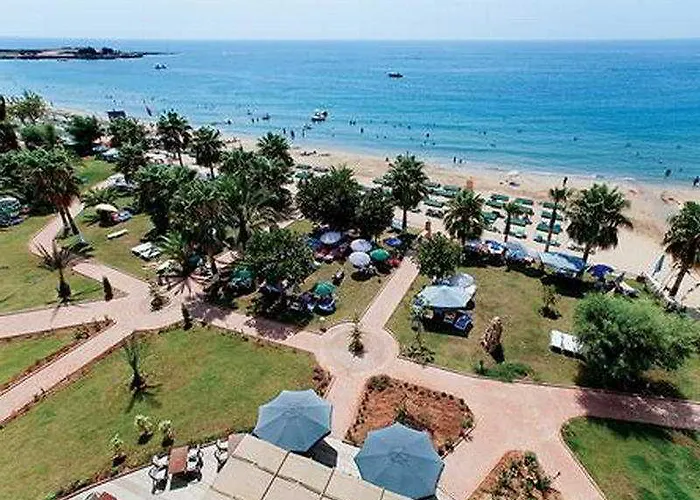 Venessa Hotel 4*
