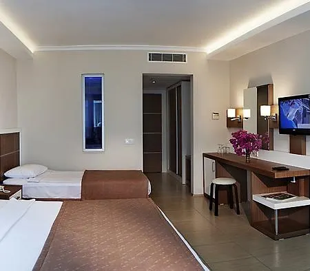 Venessa 4* أفسالاّر