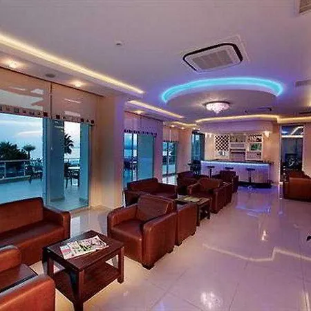 Venessa أفسالاّر