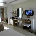 Venessa Отель 4*